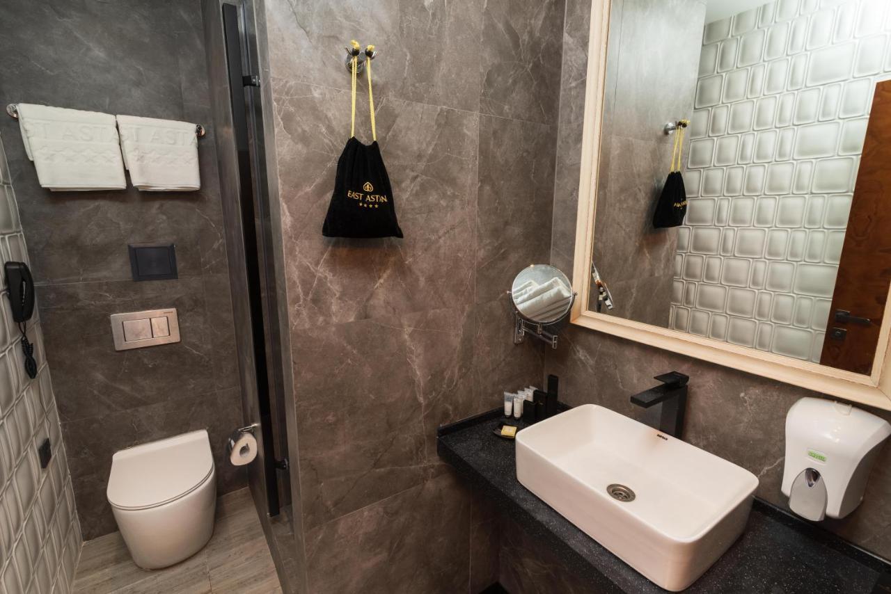 East Astana Hotel Екстериор снимка